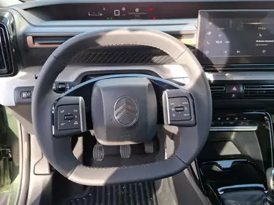 Citroën C3 Aircross 1.2 Turbo Plus 2025 — SUV urbain agile, essence économe — Thumbnail 7