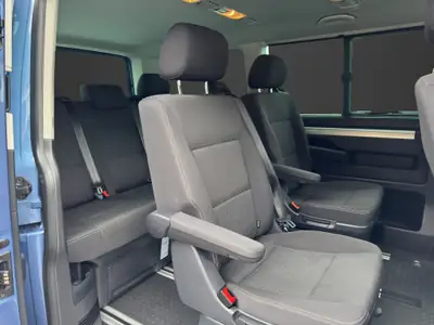 VW T6 Multivan 2.0 TDI Liberty '70J. Bulli' — 7 places, 4 roues motrices, état impeccable — Thumbnail 15