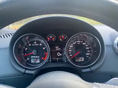 Audi TT RS plus Coupé 2.5 TFSI — 360 ch, quattro intégral, sans accident — arrière