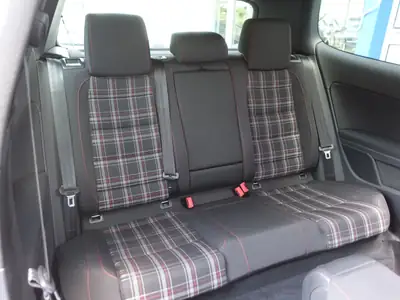 VW Golf 2.0 TSI GTI Team — Sportive dynamique, entretien suivi, sans accident — Thumbnail 15