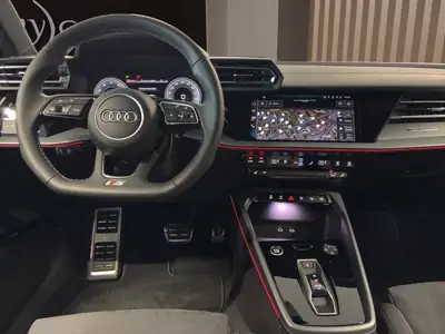 Audi A3 Sportback TFSI 110 kW S line — Sportivité et efficacité réunies — cruscotto