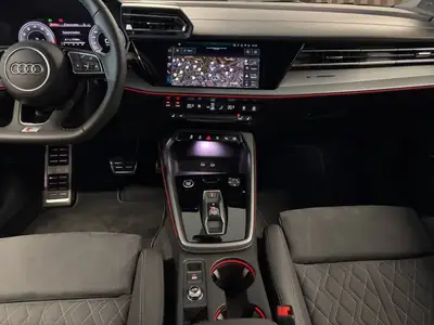 Audi A3 Sportback TFSI 110 kW S line — Sportivité et efficacité réunies — Miniatura 15