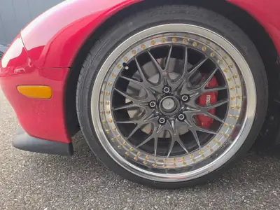 Mazda RX-7 2.6 Twin Turbo — Coupé sport légendaire, 89'000 km, rouge éclatant — Detail