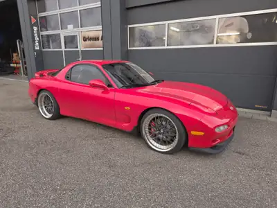 Mazda RX-7 2.6 Twin Turbo — Coupé sport légendaire, 89'000 km, rouge éclatant — Miniatur 7