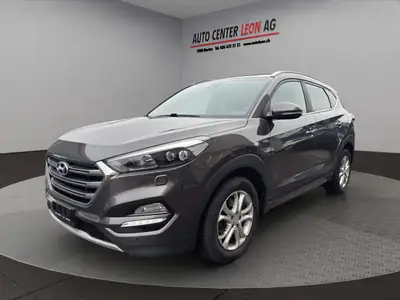 Hyundai Tucson 1.7 CRDI Vertex — SUV diesel fiable, entretien à jour, sans sinistre — side view