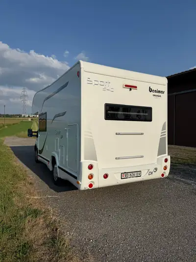Benimar Transit Sport 340 — Camping-car compact diesel, faible kilométrage — interior