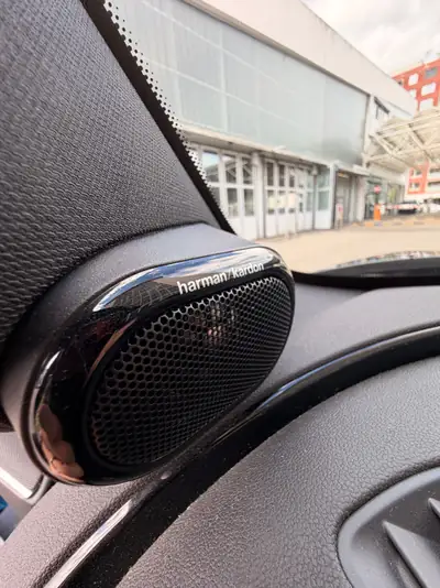 MINI Clubman Cooper S ALL4 — Compacte polyvalente 6 portes, 192 ch et transmission automatique — Miniatur 8