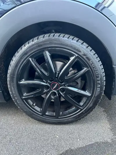 MINI Clubman Cooper S ALL4 — Compacte polyvalente 6 portes, 192 ch et transmission automatique — Miniatur 14