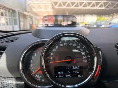 MINI Clubman Cooper S ALL4 — Compacte polyvalente 6 portes, 192 ch et transmission automatique — Miniatur 18