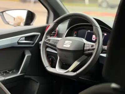 SEAT Ibiza 1.5 EcoTSI — Citadine dynamique, garantie 24 mois, 2 jeux de pneus inclus — Miniature 11