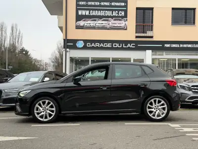SEAT Ibiza 1.5 EcoTSI — Citadine dynamique, 150 ch et faible consommation — intérieur