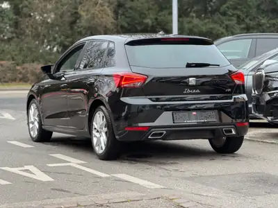 SEAT Ibiza 1.5 EcoTSI — Citadine dynamique, 150 ch et faible consommation — tableau de bord