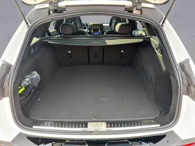 Mercedes-Benz E 450 All-Terrain Avantgarde — Break hybride 4matic, 20 km seulement — Miniature 18