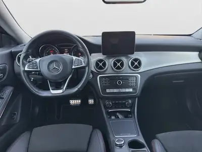 Mercedes-Benz CLA 250 4Matic — Berline sportive, très peu kilométrée, entretien complet — Miniature 11