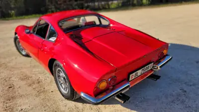 Ferrari Dino 246 GT Série L 1970 — Chef-d'œuvre italien authentique, 40'000 km — Miniature 12