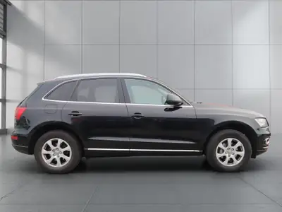 Audi Q5 2.0 TDI quattro — SUV premium robuste, entretien impeccable — cruscotto