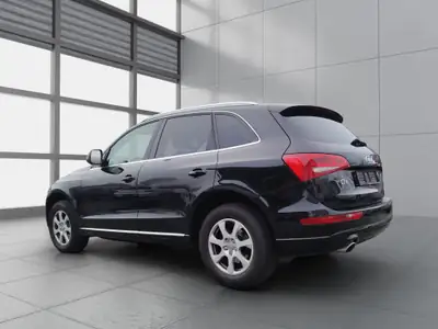 Audi Q5 2.0 TDI quattro — SUV premium robuste, entretien impeccable — Miniatura 7
