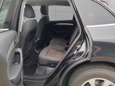 Audi Q5 2.0 TDI quattro — SUV premium robuste, entretien impeccable — Miniatura 10