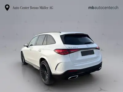 Mercedes-Benz GLC 220 d AMG Line 4MATIC — SUV diesel hybride, technologie de pointe — intérieur