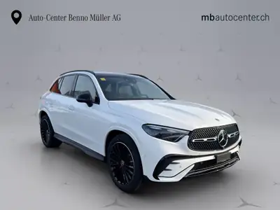 Mercedes-Benz GLC 220 d AMG Line 4MATIC — SUV diesel hybride, technologie de pointe — Miniature 8