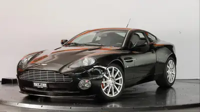 Aston Martin V12 Vanquish S — Coupé sportif légendaire, seulement 29'000 km — vue extérieure