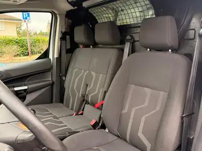 Ford Transit Connect Van — Utilitaire compact économique et fiable, idéal pour artisan — Thumbnail 19
