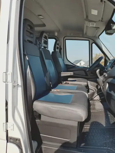 IVECO Daily 35C16A8 — Benne 3 côtés, double cabine 7 places, diesel performant — Miniatura 10
