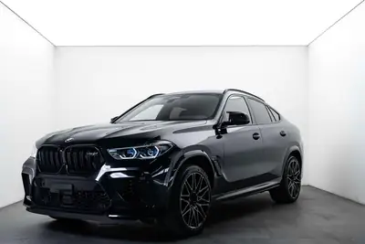 BMW X6M Steptronic M Competition — 626 ch, design noir premium, prix exceptionnel — vue extérieure