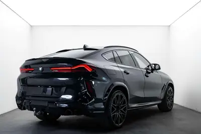 BMW X6M Steptronic M Competition — 626 ch, design noir premium, prix exceptionnel — arrière