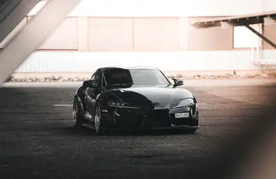 Toyota Supra GR 3.0i Turbo Race — Coupé sportif 340 ch, préparation haut de gamme — vue extérieure