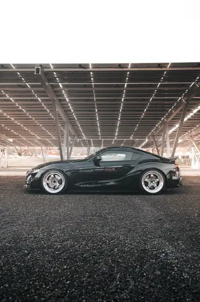 Toyota Supra GR 3.0i Turbo Race — Coupé sportif 340 ch, préparation haut de gamme — intérieur