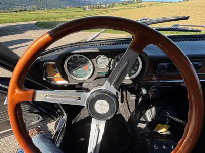 Alfa Romeo Giulia Super 1600 — Classique italienne de 1971, 105 ch authentiques — fianco