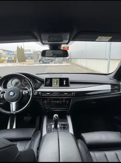 BMW X5 xDrive M50d M-Sport — SUV premium diesel, 381 ch et sièges chauffants — Miniature 9