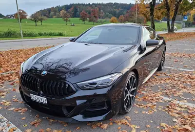 BMW M850i xDrive — Coupé sportif 530 ch, carbon package, garantie Premium Selection — vue extérieure