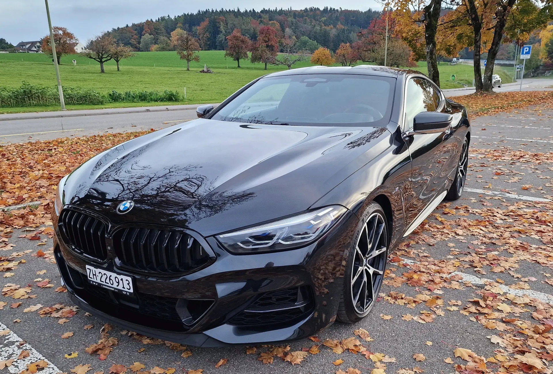 BMW M850i xDrive — Coupé sportif 530 ch, carbon package, garantie Premium Selection — vue extérieure
