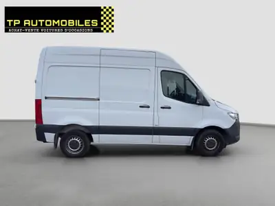 Mercedes-Benz Sprinter 311 CDI — Utilitaire fiable, 105'000 km, climatisation et Bluetooth — interni