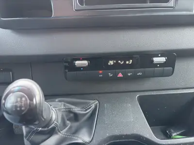 Mercedes-Benz Sprinter 311 CDI — Utilitaire fiable, 105'000 km, climatisation et Bluetooth — Miniatura 10