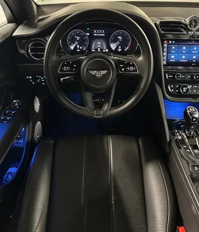 Bentley Bentayga V8 — SUV de luxe britannique, 549 ch, entretien Bentley Genève — Thumbnail 13