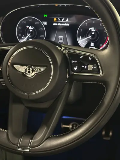 Bentley Bentayga V8 — SUV de luxe britannique, 549 ch, entretien Bentley Genève — Thumbnail 14