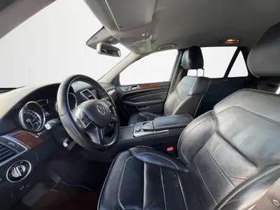 Mercedes-Benz ML 250 CDI BlueTec — SUV robuste, motorisation efficace, 166'000 km — Miniature 9