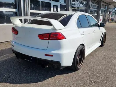 Mitsubishi Lancer Evo X MR Arashi — 367 ch, transmission SST, sportive légendaire — Heckansicht