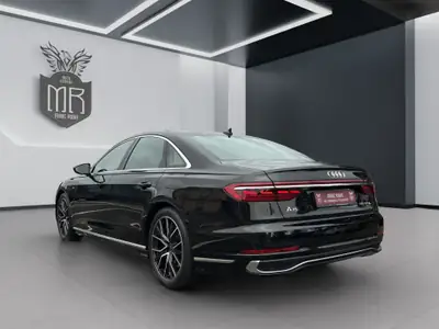 Audi A8 60 TFSI e quattro — Berline de luxe hybride rechargeable, 15'400 km seulement — detail