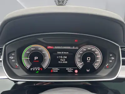 Audi A8 60 TFSI e quattro — Berline de luxe hybride rechargeable, 15'400 km seulement — Thumbnail 11