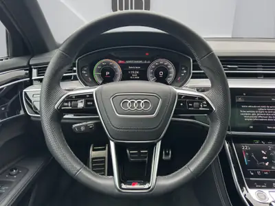 Audi A8 60 TFSI e quattro — Berline de luxe hybride rechargeable, 15'400 km seulement — Thumbnail 10