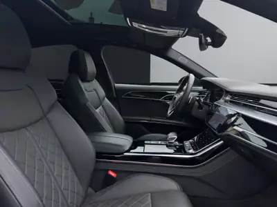 Audi A8 60 TFSI e quattro — Berline de luxe hybride rechargeable, 15'400 km seulement — Thumbnail 15