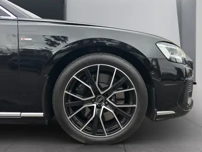 Audi A8 60 TFSI e quattro — Berline de luxe hybride rechargeable, 15'400 km seulement — Thumbnail 19