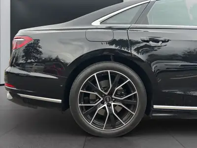 Audi A8 60 TFSI e quattro — Berline de luxe hybride rechargeable, 15'400 km seulement — Thumbnail 21