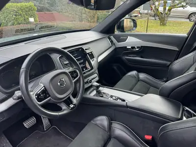 Volvo XC90 T5 AWD R-Design — SUV 7 places premium, traction intégrale et garantie constructeur — Miniatura 10