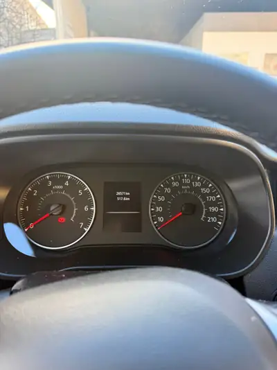 Dacia Duster TCe 150 Extreme EDC 4x2 — SUV robuste, consommation maîtrisée, très faible kilométrage — intérieur