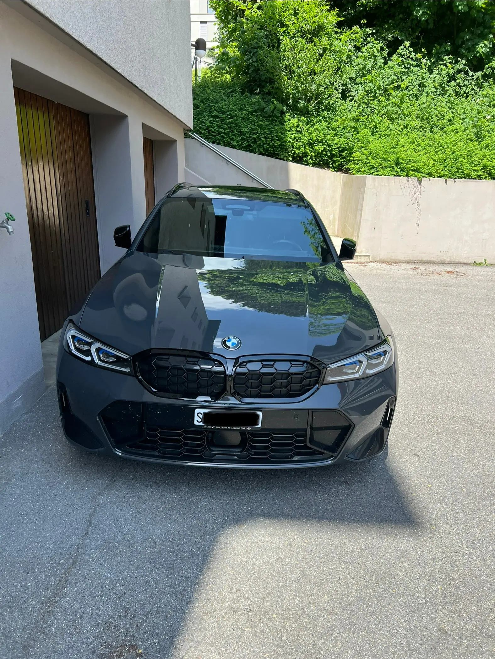 BMW M340i xDrive — Break sportif hybride avec garantie constructeur jusqu'en 2028